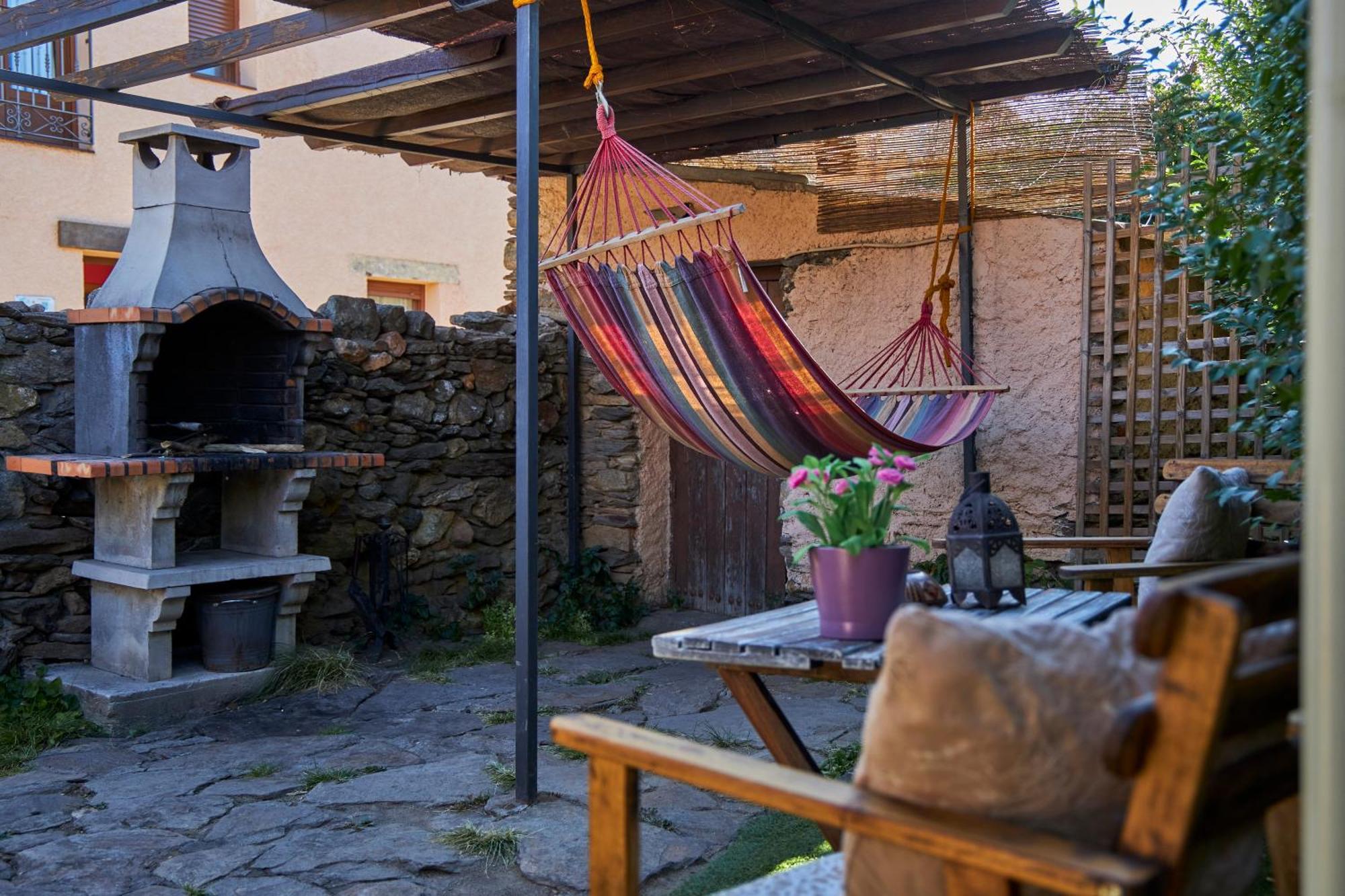 Alojamiento Rural Fuente Del Arca Pradena del Rincon Ngoại thất bức ảnh
